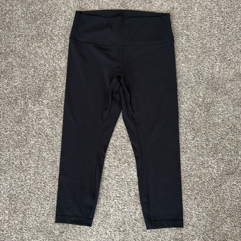 lululemon wunder under high rise crop • black• size 12